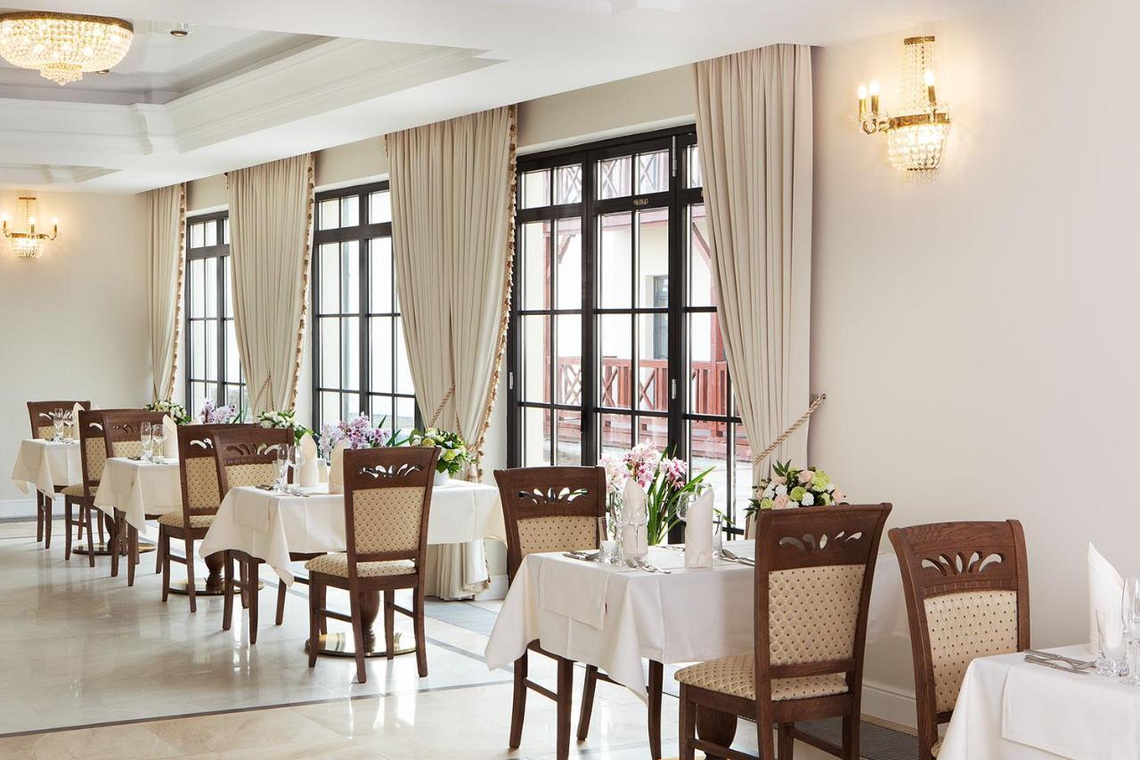 Boutique Odyseja & Spa Ciechocinek Exterior photo Restaurant